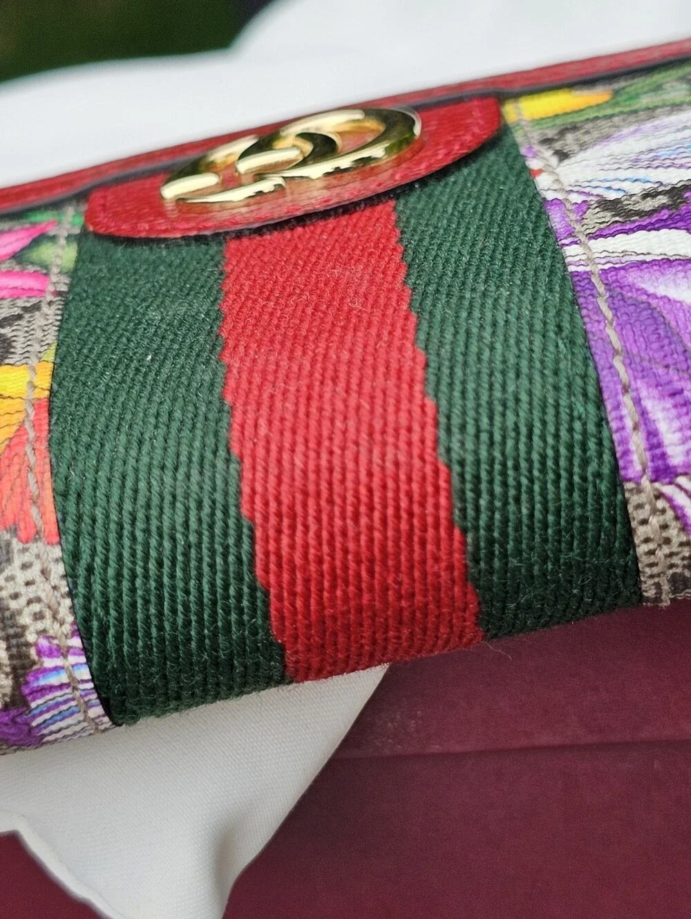 Gucci Flora Red Compact Wallet